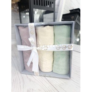 Кухонные махровые полотенца в коробке Розы , 30х50-3шт